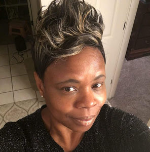 Meet your Posher, Renae